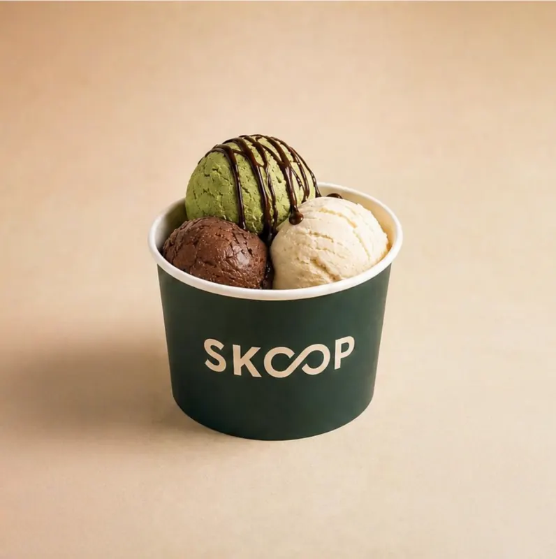 SKOOP three-scoop Gelato tub, chocolate sauce